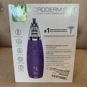 Microderm Glo Diamond Microdermabrasion and Suction Tool Purple